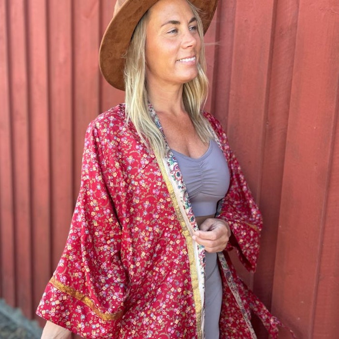 Kimono Uma återvunnen sari Nr 23