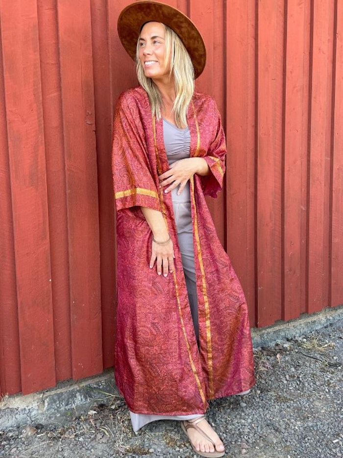 Kimono Uma återvunnen sari Nr 18