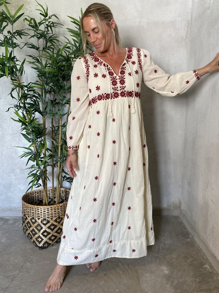 Klänning Nisha Dress Careyes Carmine - Maison Hotel