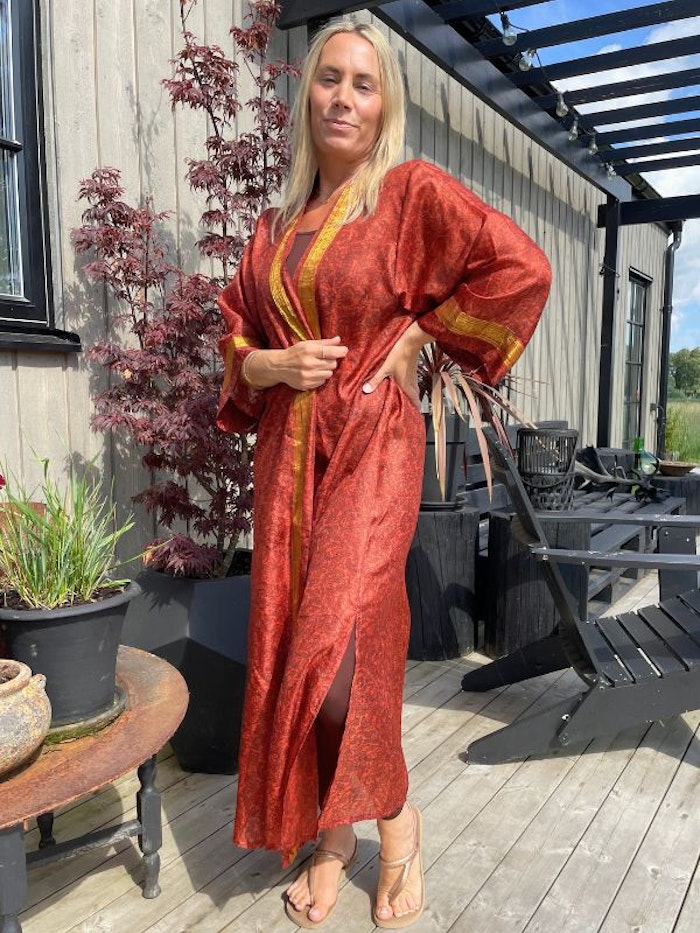 Kimono Uma återvunnen sari Nr 57