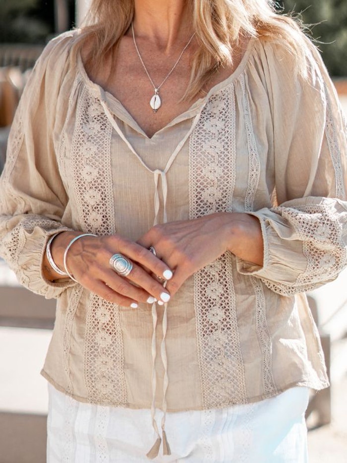 Blus Lace blouse Sand - Ibz Mode