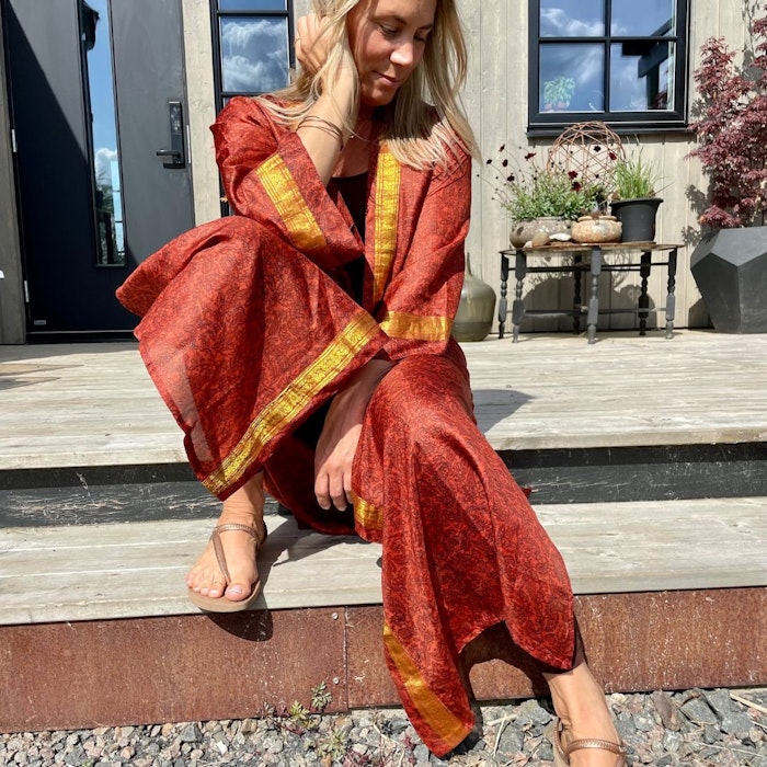 Kimono Uma återvunnen sari Nr 57