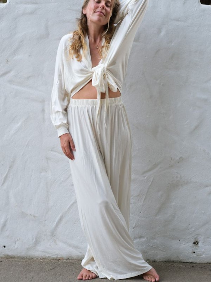 Byxor Bamboo Flow Pants Seashell - Mad Peach