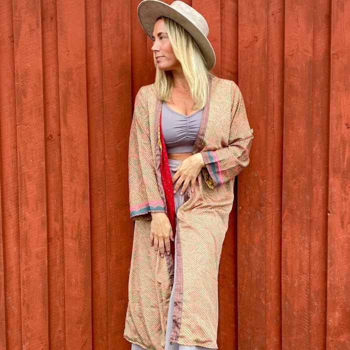 Kimono VÄNDBAR återvunnet silke Nr 189