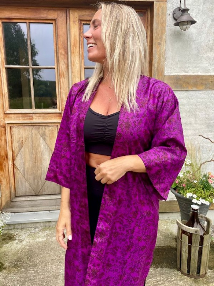 Kimono Uma återvunnen sari Nr 99