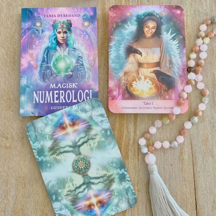 Numerologi  Kit- Halsband, orakelkort, rökelse & nyckelring