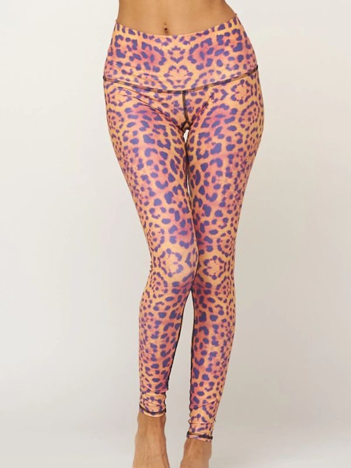 Yogaleggings Purple Awakening Hot Pant - Teeki