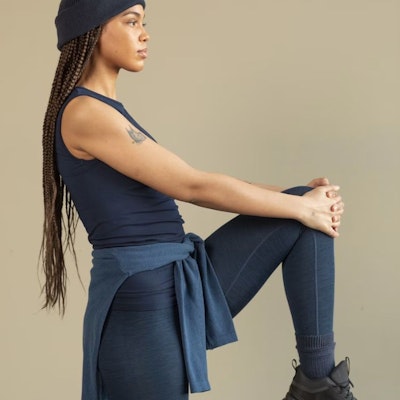 Yogalinne Basic Bamboo Tank Midnight Blue - Run & Relax