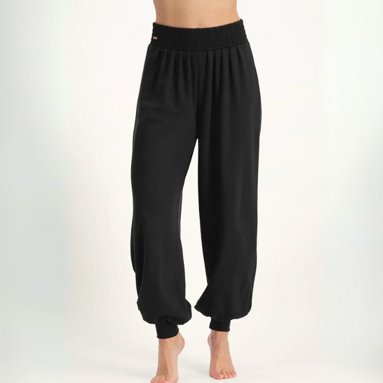 Yogabyxa Jaya Harem Black - Urban Goddess