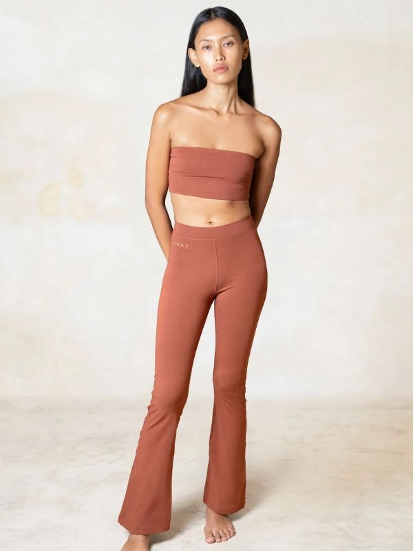 Yogaleggings Lola Bamboo Flares Cinnamon - Studio K