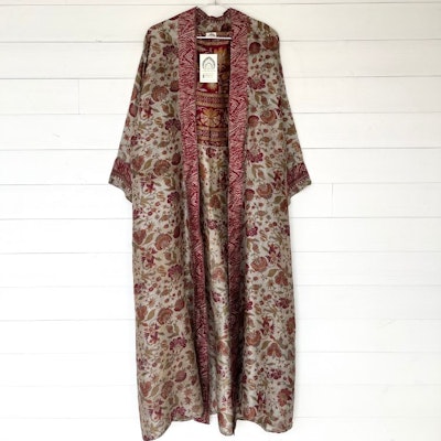 Kimono Uma återvunnen sari Nr 147