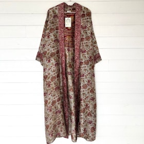 Kimono Uma återvunnen sari Nr 147