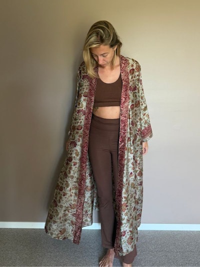 Kimono Uma återvunnen sari Nr 147