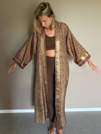 Kimono Uma återvunnen sari Nr 151