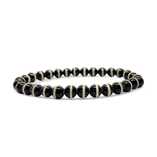 Agat Svart med Dzi linjer 6mm pärlor Armband