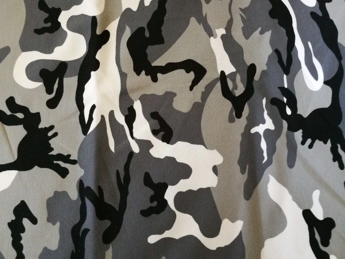 Grå / Vit Camouflage TRIKÅ
