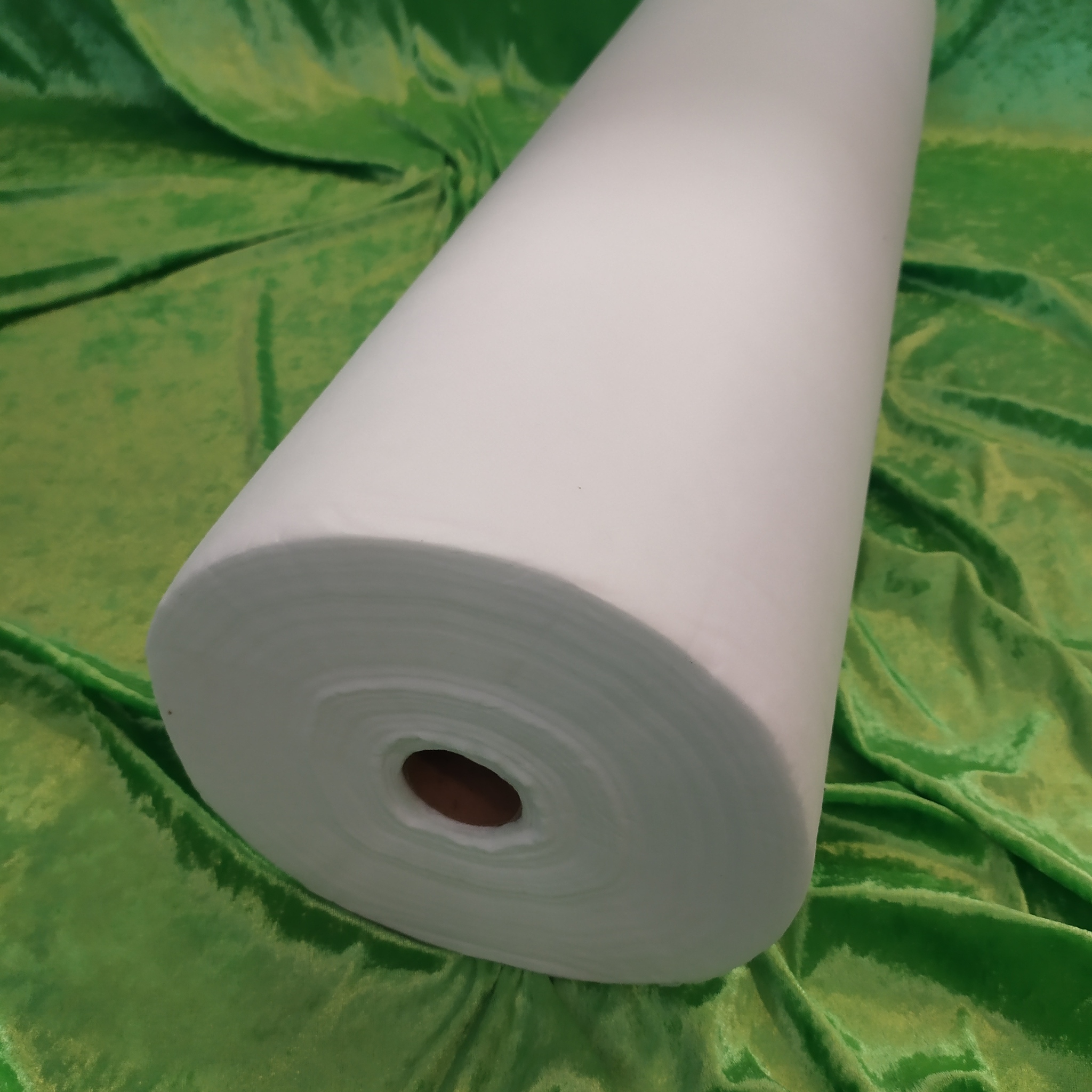 Mönsterpapper Non Woven, Nonwoven HEL RULLE 195 m x 75 cm