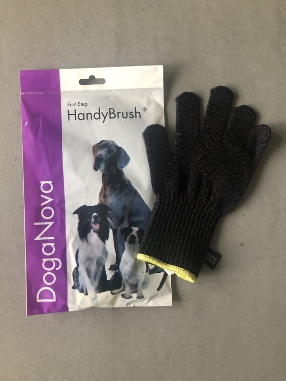 Hundtandborste i form av handske