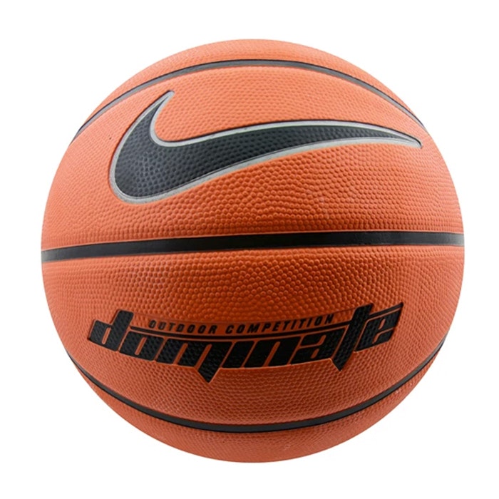 Nike Dominate 8P Basketboll