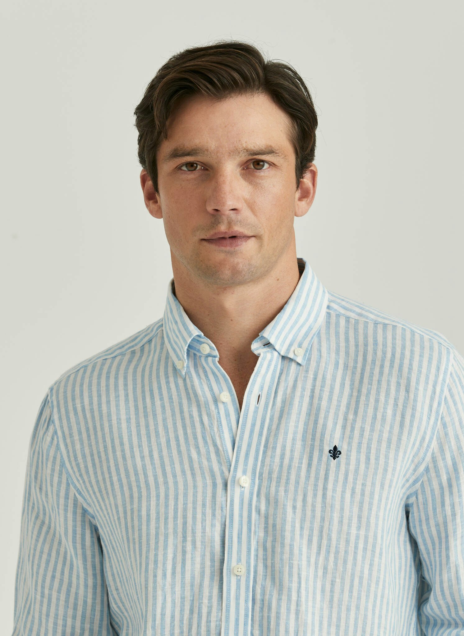 Morris - Douglas Linen Stripe, Blue