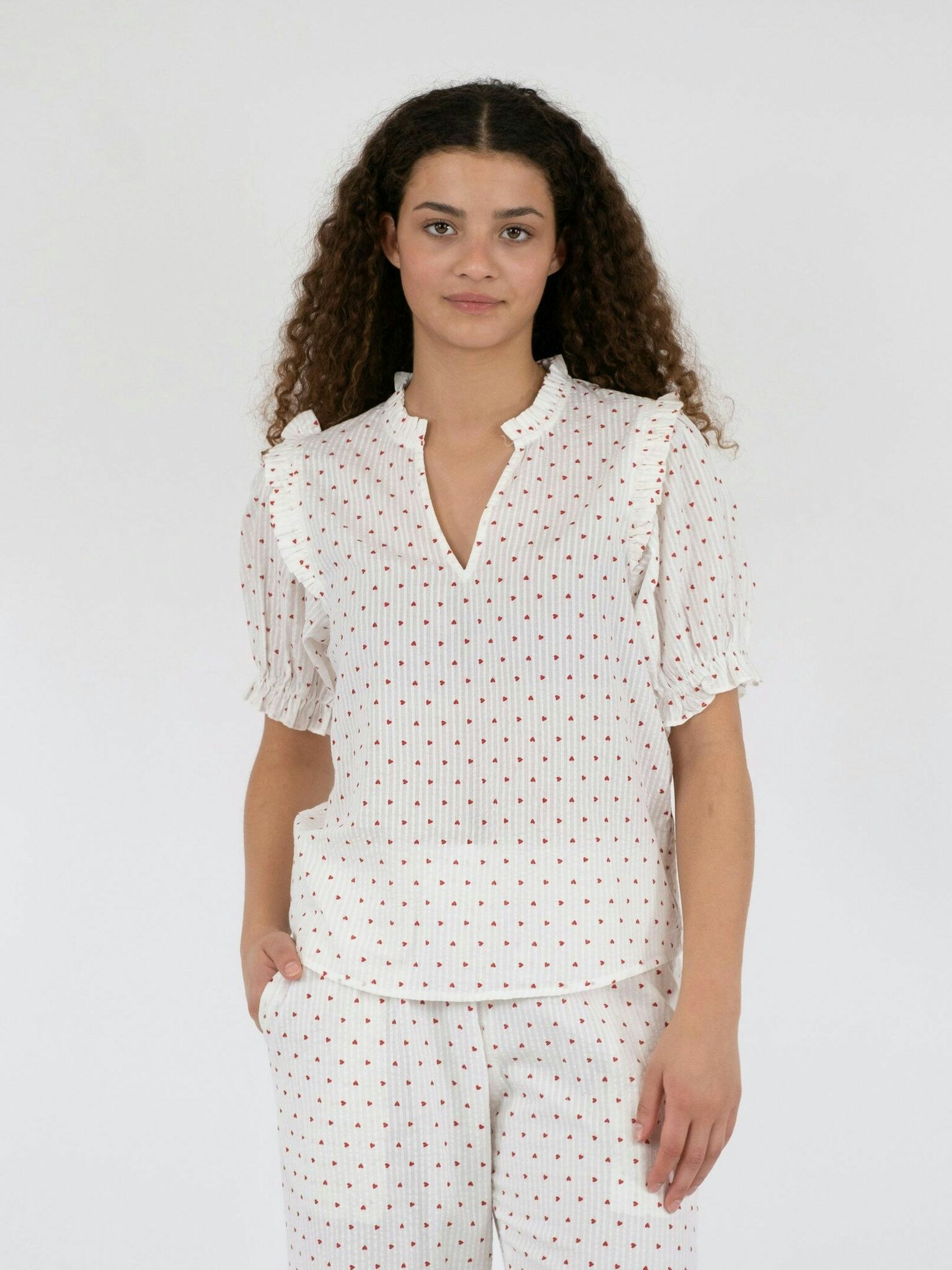 Neo Noir - Rosalie Heart Blouse (White)