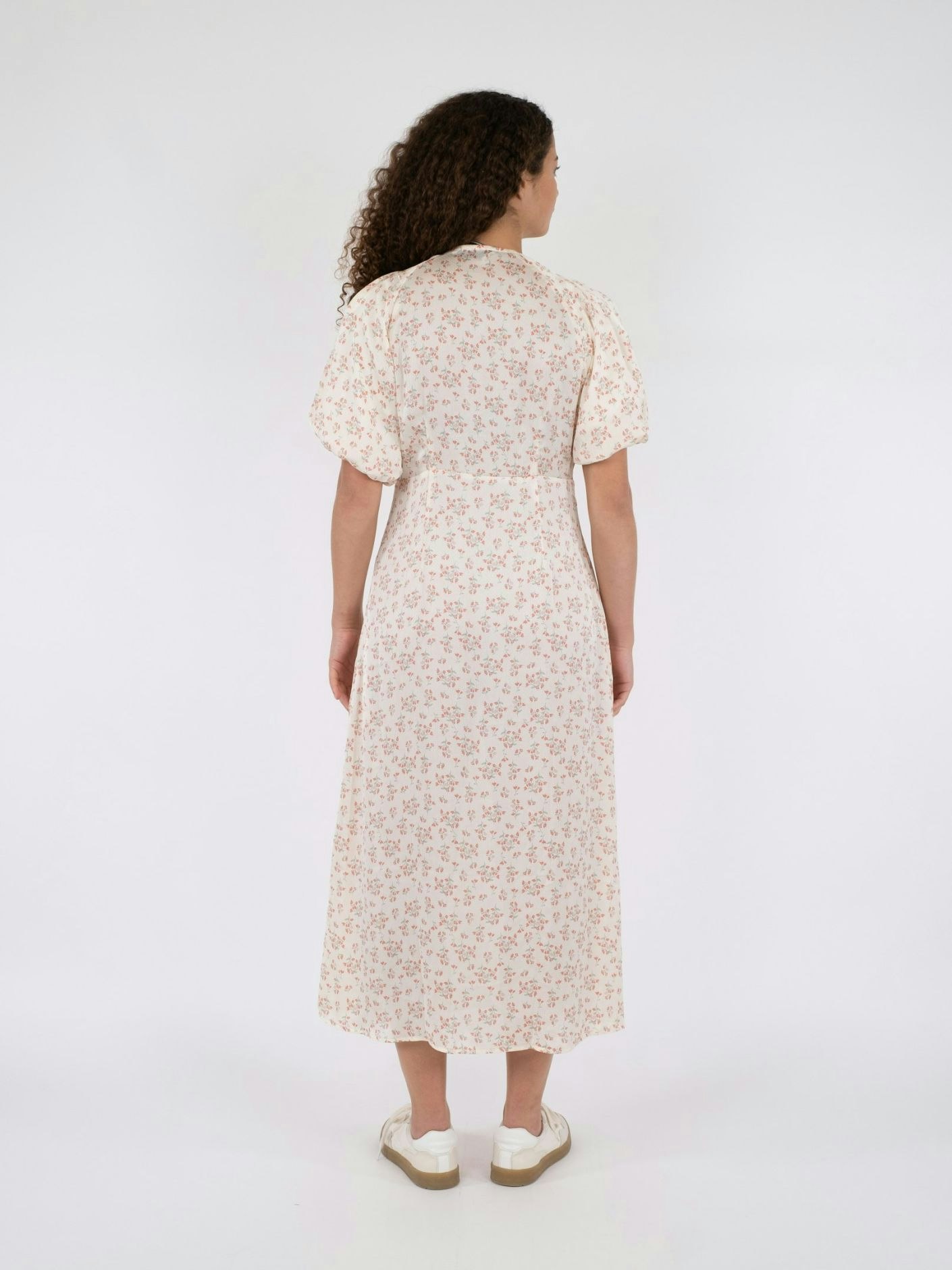 Neo Noir - Illana Print Satin Dress (White)