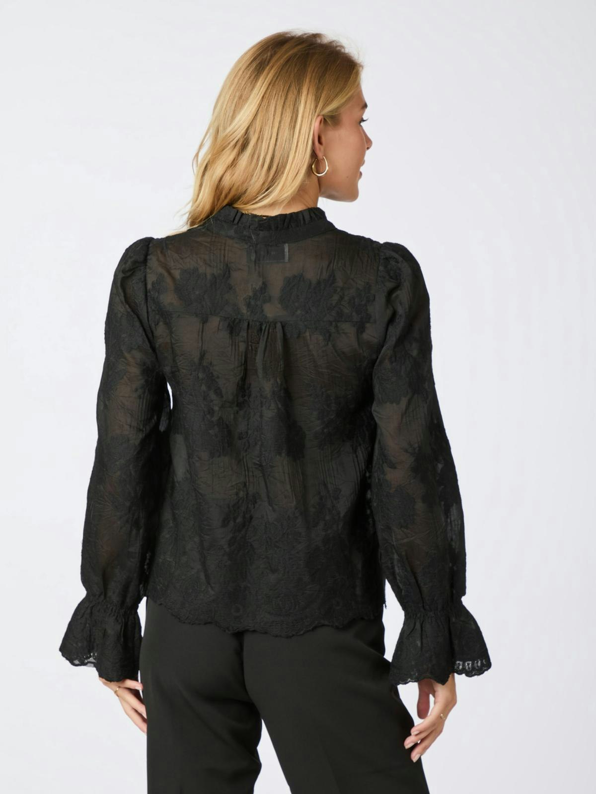 Neo Noir - Amara Big Embroidery Blouse (Black)