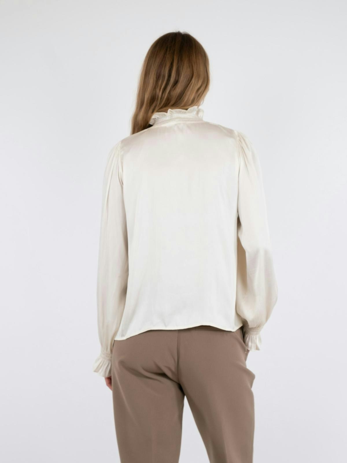 Neo Noir - Brielle Satin Blouse (Off White)