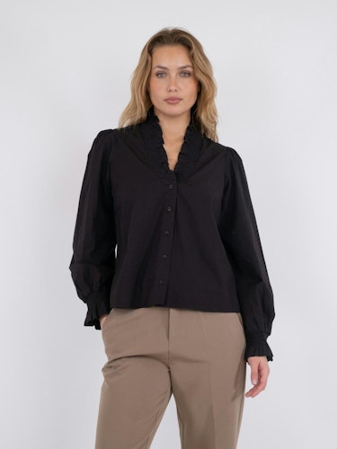 Neo Noir - Brielle Solid Shirt (Black)