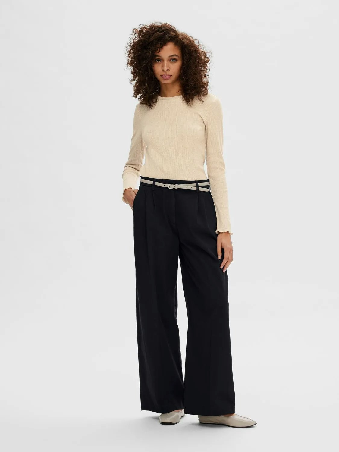 Selected Femme - SLFANNA LS CREW NECK TEE S NOOS (Oatmeal)
