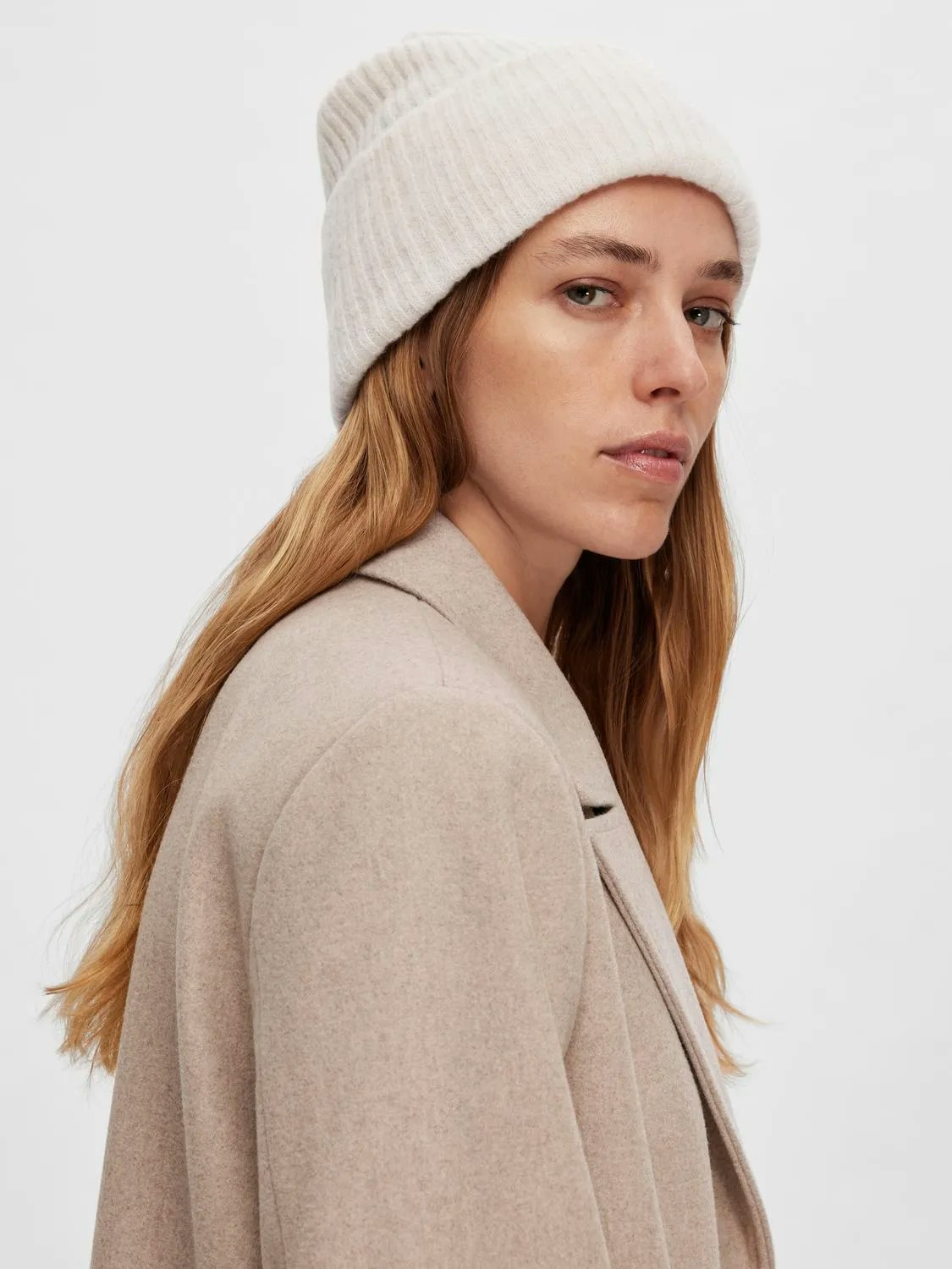 Selected Femme - SLFMALINE LANO KNIT BEANIE NOOS (Birch MELANGE)