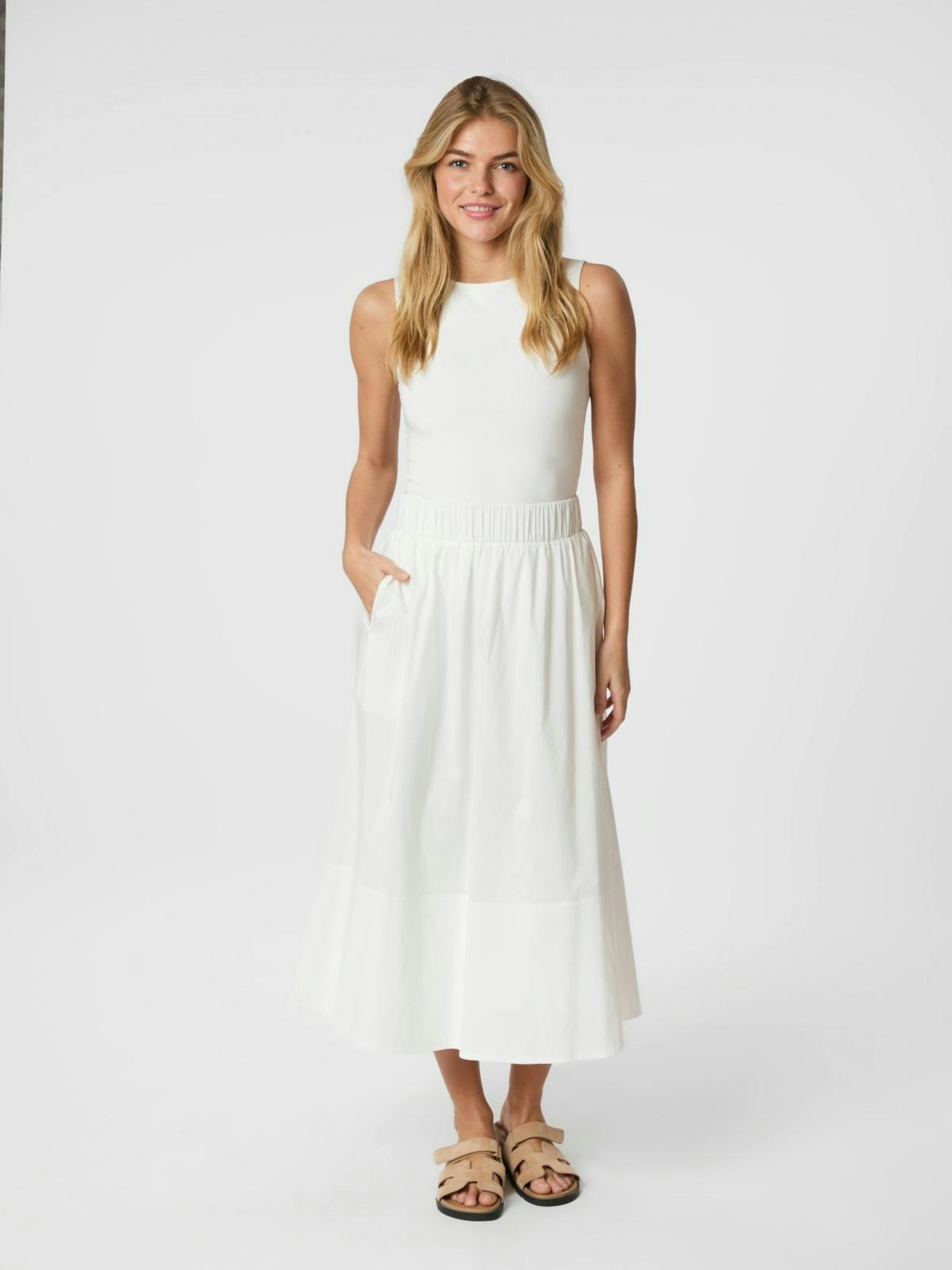 Neo Noir - Yara Poplin Skirt (White)