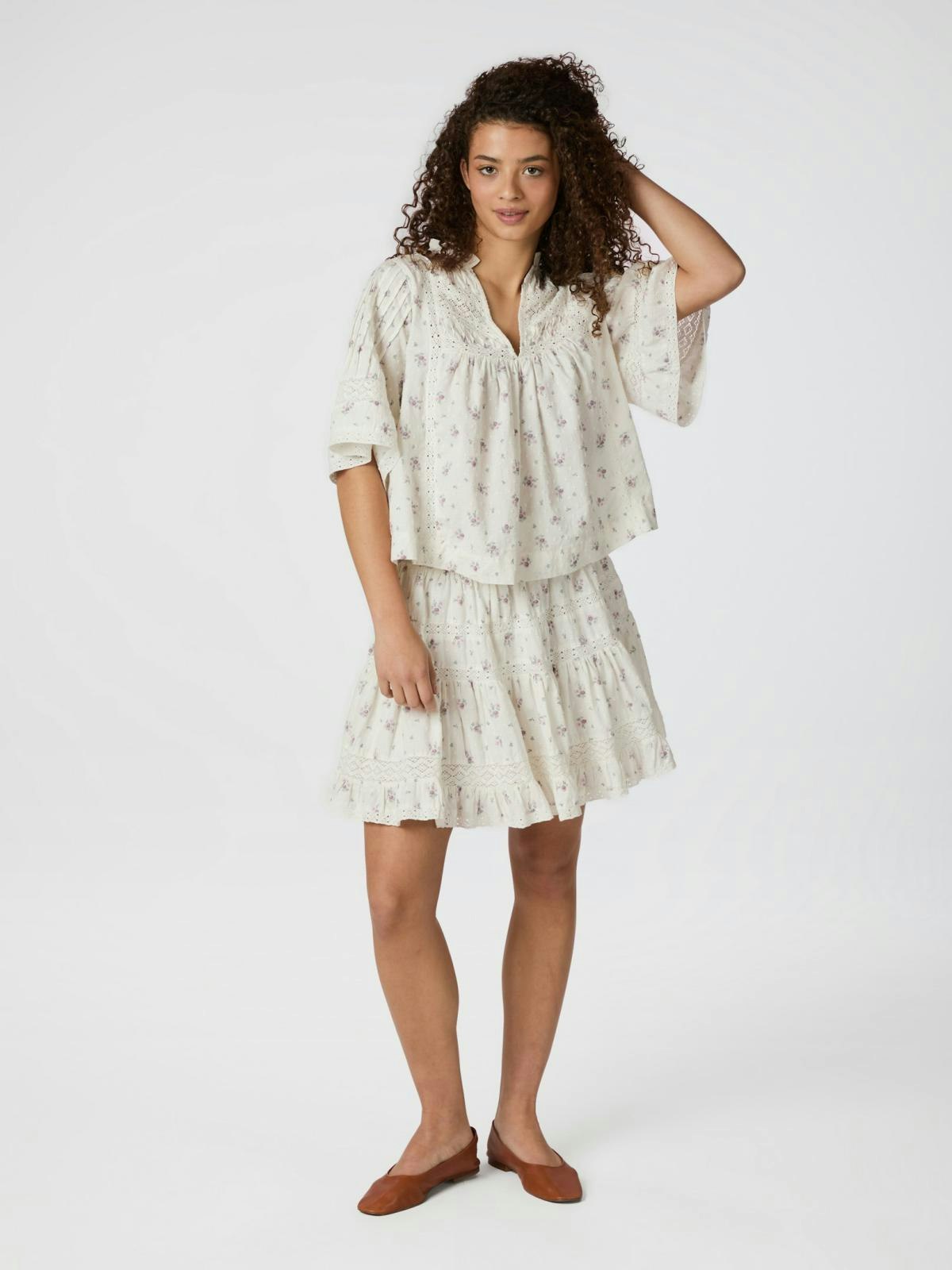 Neo Noir - Siama Dobby Flower Blouse (Offwhite)