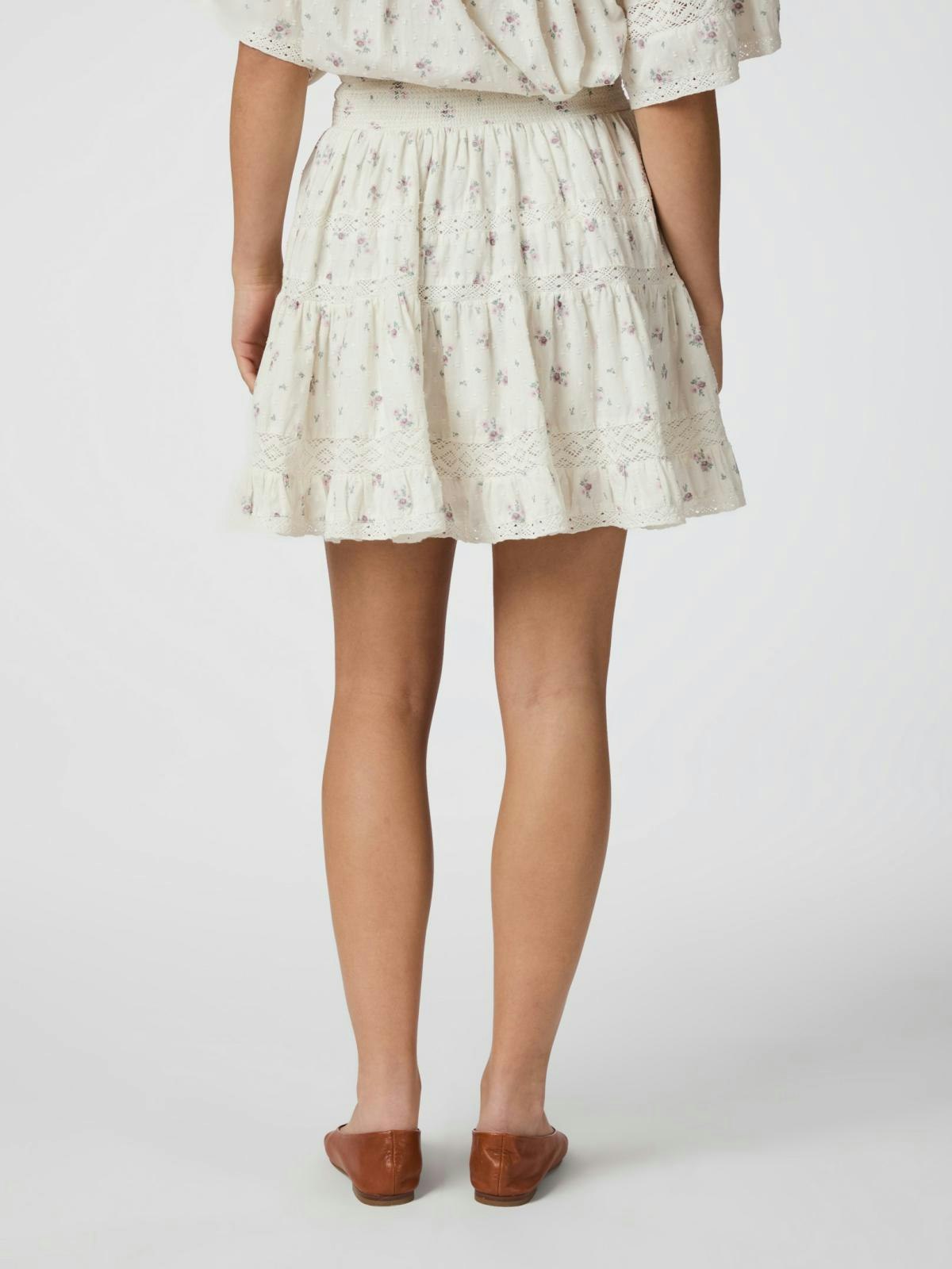 Neo Noir - Callia Dobby Flower Skirt (Offwhite)