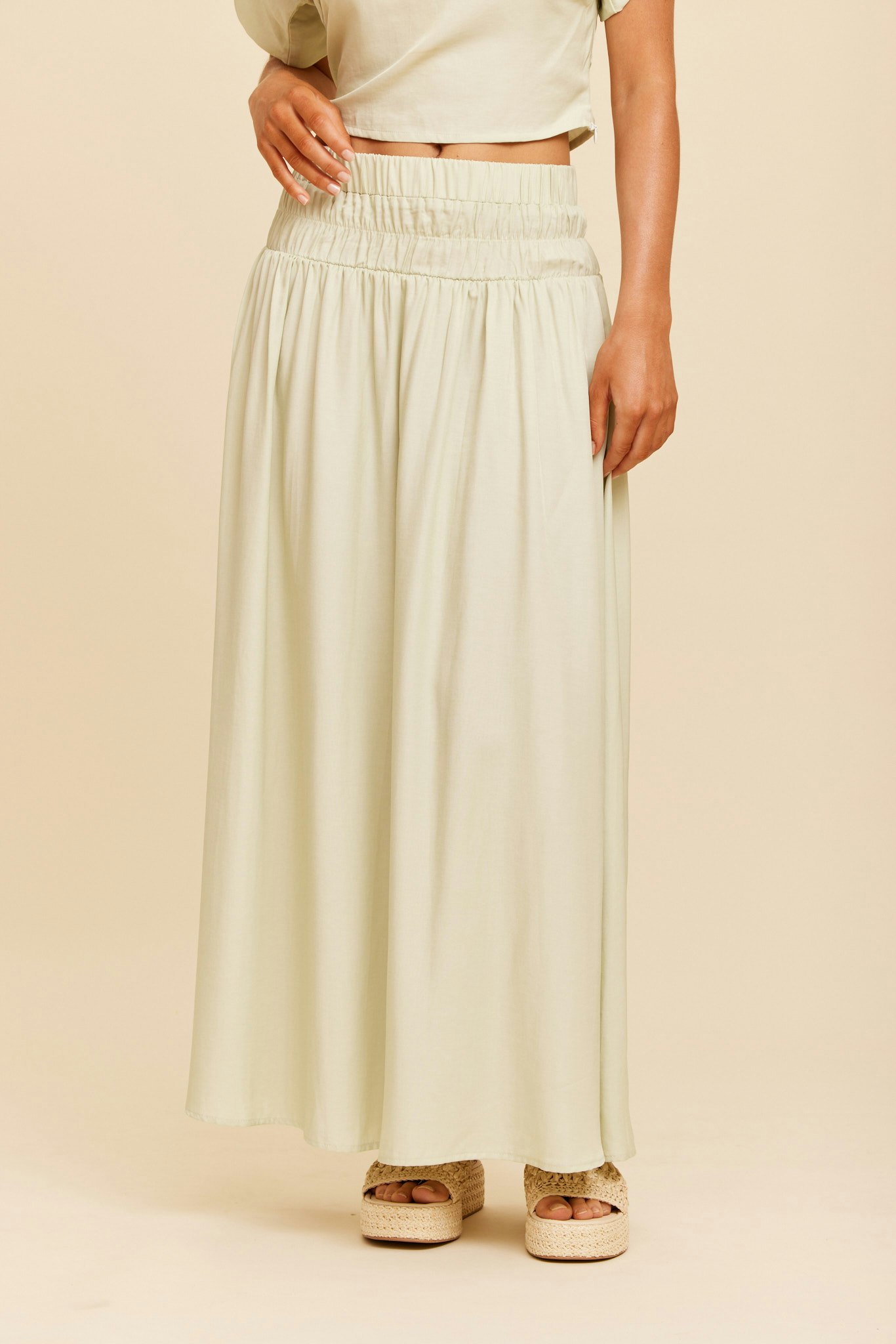 Rut & Circle - PAMELA MAXI SKIRT (Light Green)