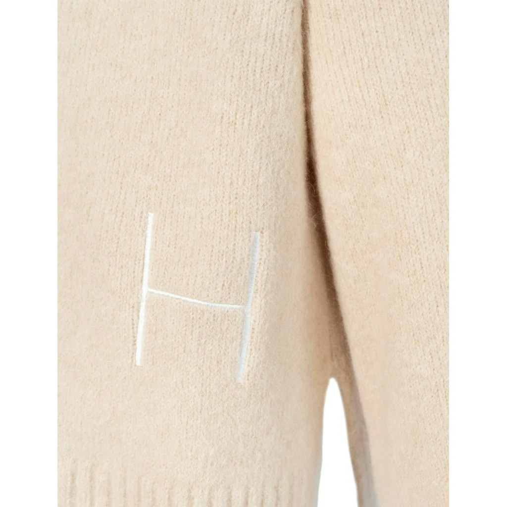 Hést - SOFIE V-neck Sweater (Summer Sand)