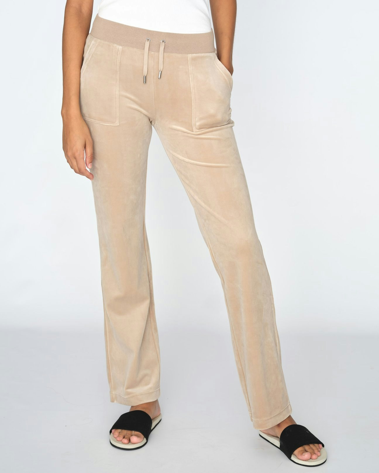 Juicy Couture - Classic Velour Del Ray Pant - Warm Taupe