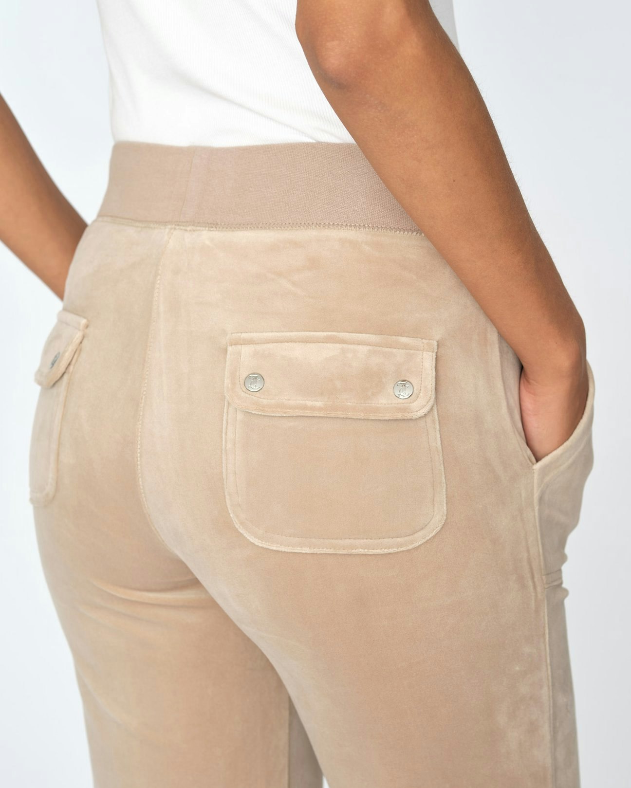 Juicy Couture - Classic Velour Del Ray Pant - Warm Taupe