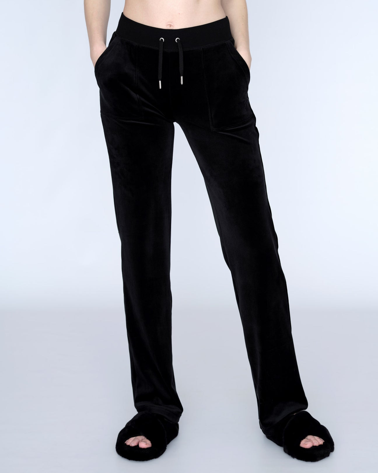 Juicy Couture - Classic Velour Del Ray Pant - Black