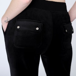 Juicy Couture - Classic Velour Del Ray Pant pocket design - Black