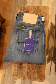 Jacob Cohën - Bard slimfit - Blue with beige leather-patch and gold-toned button