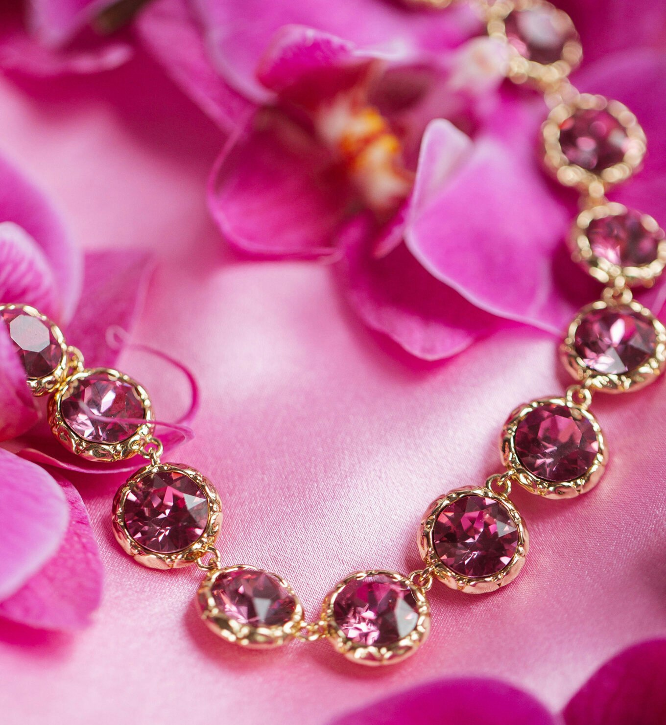 Lily and Rose - VICTORIA NECKLACE – DARK ROSE