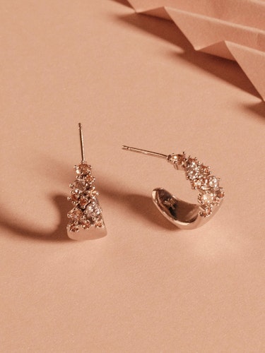 Ylva Li - PETITE MEADOW EARRINGS – CHAMPAGNE