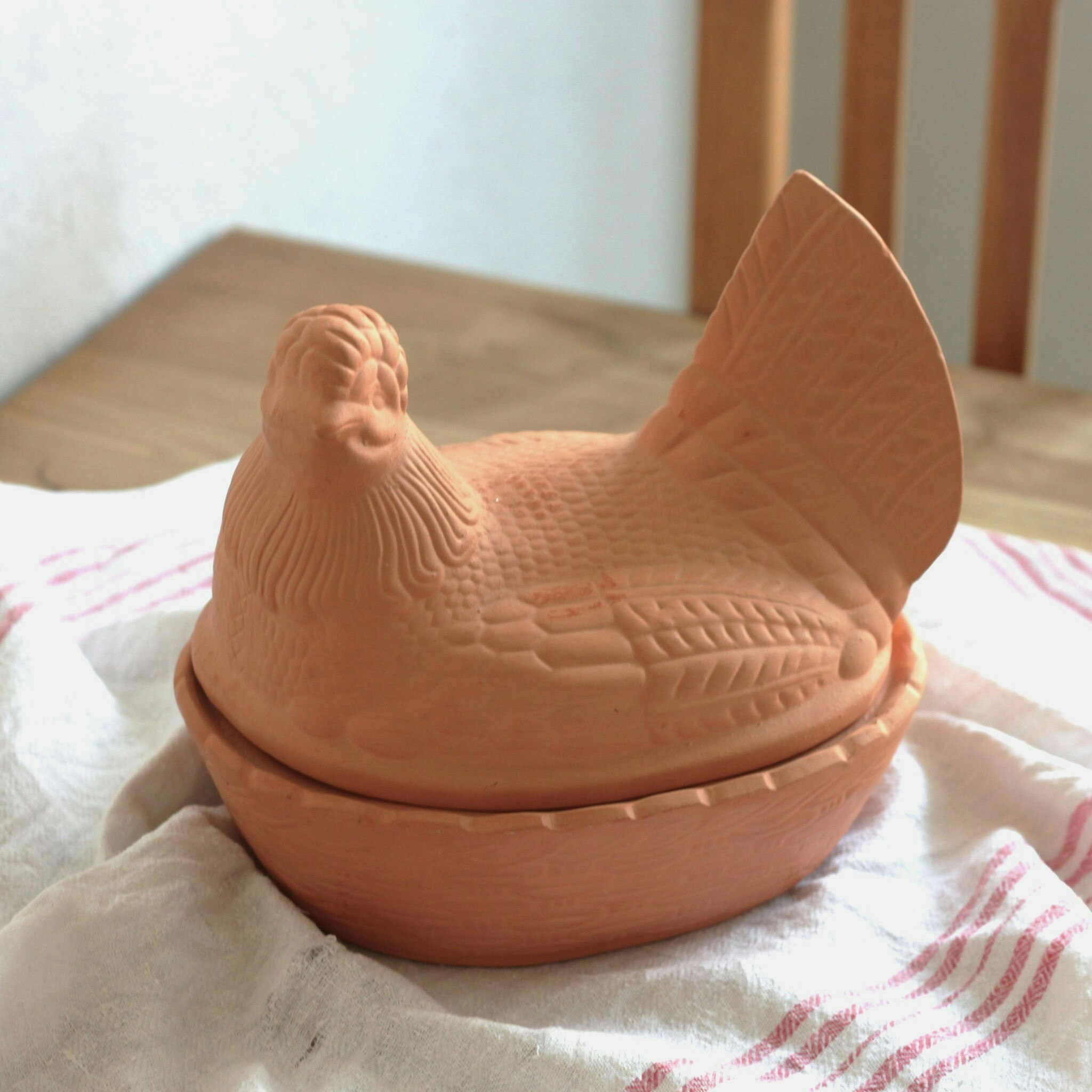 Ägg-gömma - Terrakotta