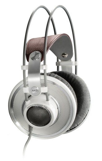 AKG K701