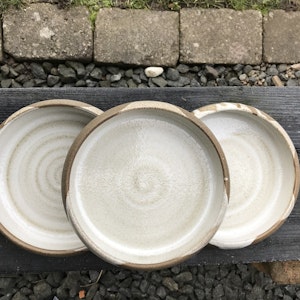 SOLVIK keramikskål  17 cm (med rinningar)