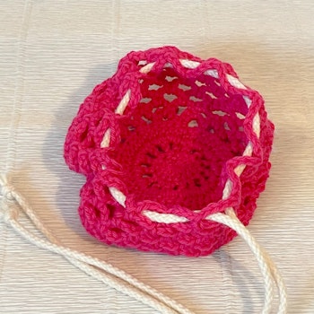 Virkad påse rosa