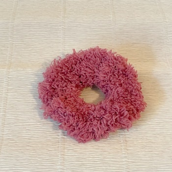 Scrunchie virkad gammelrosa