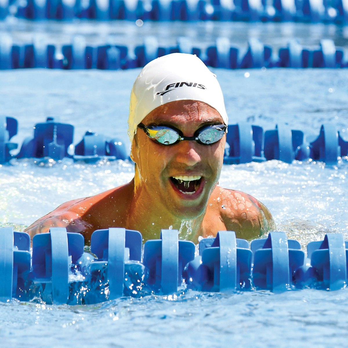 OS guldmedaljören Anthony Ervin i Finis Lightning simglasögon. Köps hos Swimshop.se