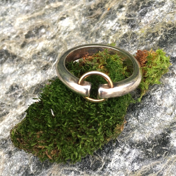 Ring silver